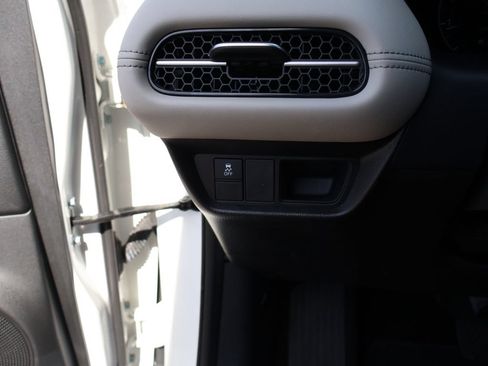 Certified 2023 Honda HR-V EX-L image 29