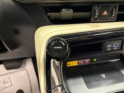 Used 2022 Lexus NX 350 AWD image 23