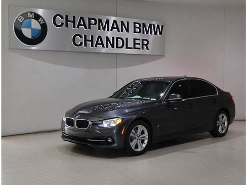 Used 2017 BMW 330e RWD image 1