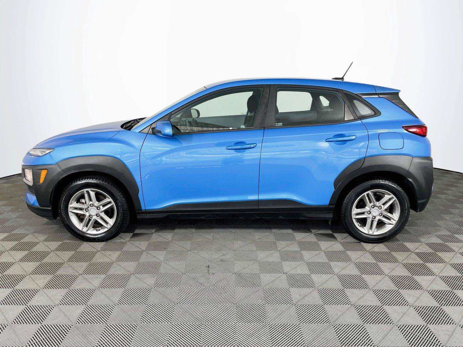 Used 2019 Hyundai Kona SE FWD image 4