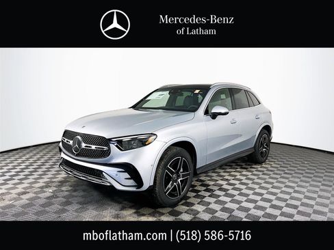 New 2026 Mercedes-Benz GLC 300 4MATIC image 1