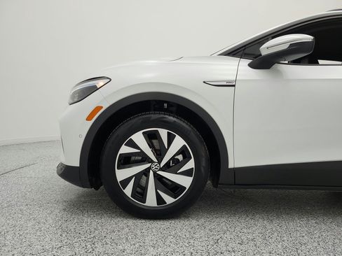 Used 2025 Volkswagen ID.4 Pro RWD image 17