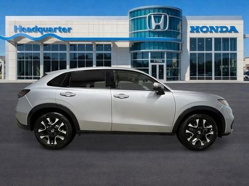 New 2026 Honda HR-V EX-L image 2