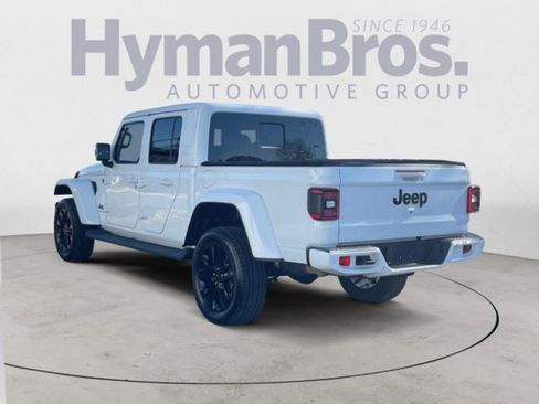 Used 2021 Jeep Gladiator Overland image 9