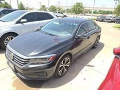 Used 2022 Volkswagen Passat 2.0T SE