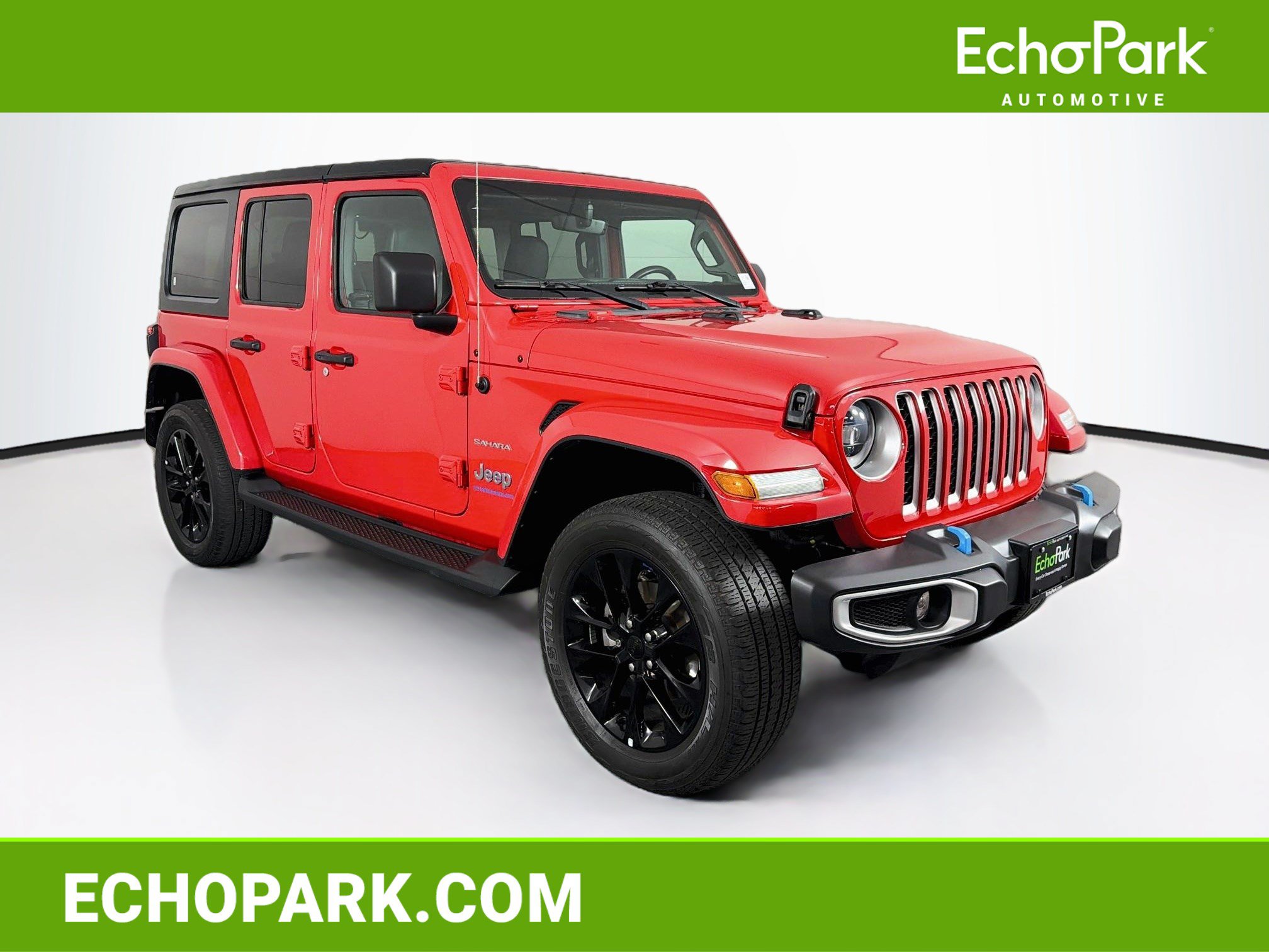 Used 2023 Jeep Wrangler Unlimited Sahara w/ Cold Weather Group AWD/4WD image 1
