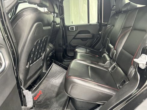 Used 2022 Jeep Gladiator Rubicon w/ LED Lighting Group AWD/4WD image 22