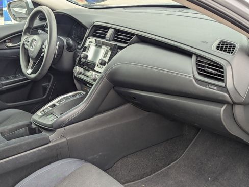 Used 2019 Honda Insight LX image 29