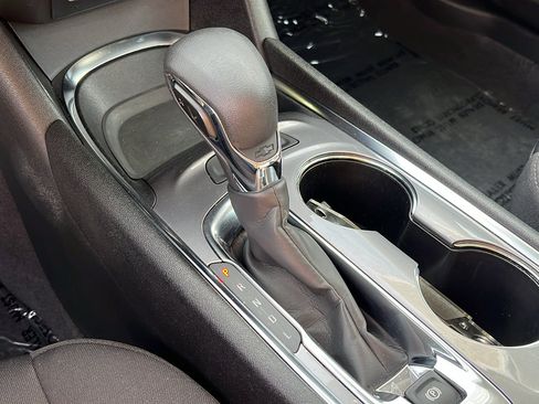 Certified 2024 Chevrolet Malibu LT image 21