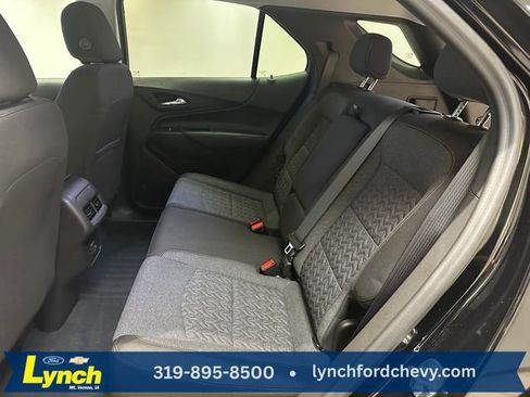 Used 2024 Chevrolet Equinox LT AWD/4WD image 18