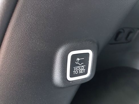 New 2026 Jeep Cherokee Limited image 10