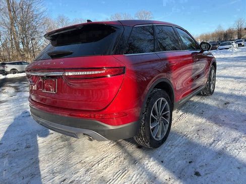 Used 2023 Lincoln Corsair AWD w/ Equipment Group 101A image 3