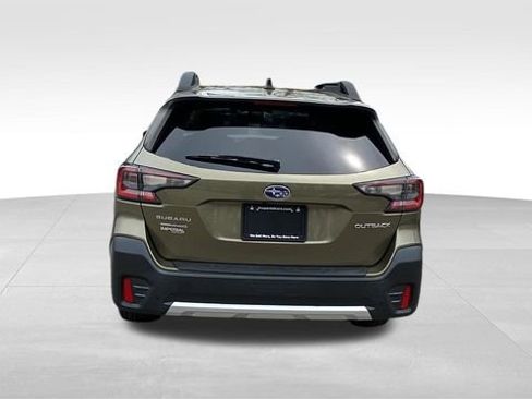 Used 2022 Subaru Outback Limited AWD/4WD image 7