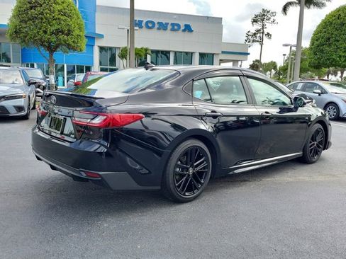 Used 2026 Toyota Camry SE w/ Multimedia Upgrade Package image 6