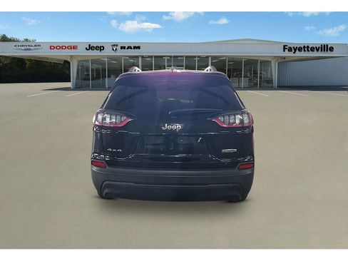 Used 2020 Jeep Cherokee Latitude image 4