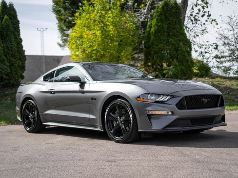Certified 2022 Ford Mustang GT w/ Black Accent Package image 3