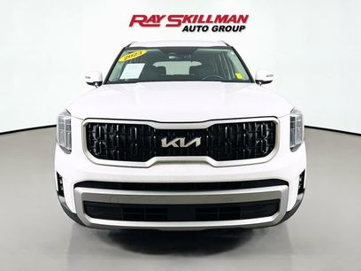 Used 2023 Kia Telluride EX w/ EX Captain's Chair Package