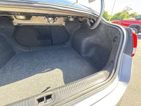 Used 2015 Chrysler 200 S w/ Navigation & Sound Group I FWD image 32