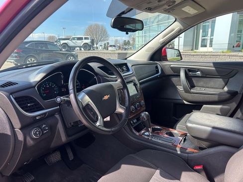 Used 2014 Chevrolet Traverse LT w/ All-Star Edition image 9