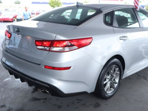 Used 2019 Kia Optima LX FWD image 7