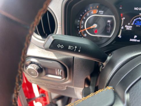 Used 2024 Jeep Wrangler Unlimited Sport AWD/4WD image 55