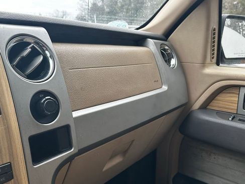 Used 2011 Ford F150 Lariat w/ Lariat Plus Pkg image 14