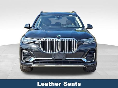 Used 2022 BMW X7 xDrive40i w/ Premium Package image 3