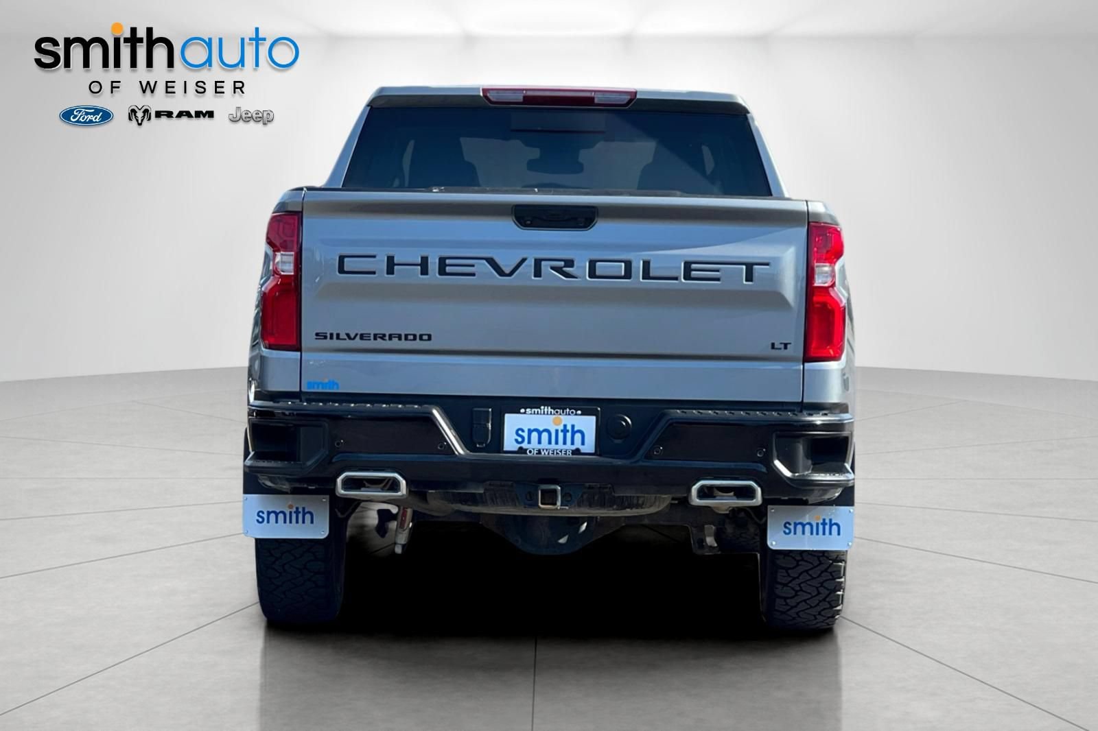 Used 2023 Chevrolet Silverado 1500 LT Trail Boss w/ LT Trail Boss Premium Package AWD/4WD image 5