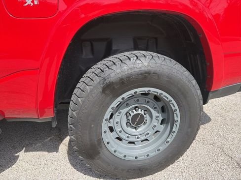 Used 2025 RAM 1500 Big Horn image 13