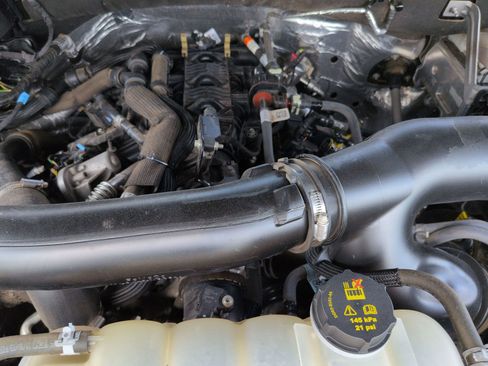 Used 2024 Ford Expedition Max XLT RWD image 39