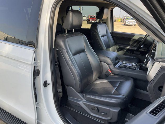 Used 2024 Ford Expedition Max XLT AWD/4WD image 18