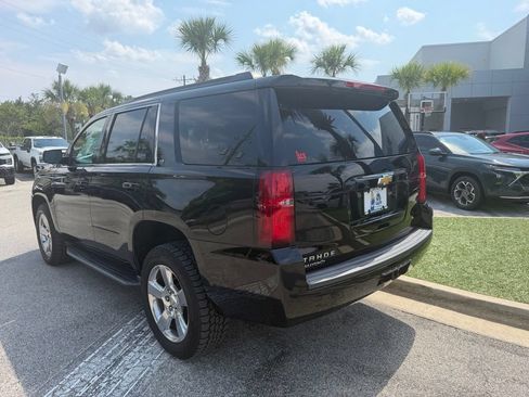 Used 2018 Chevrolet Tahoe LT w/ Luxury Package RWD image 6