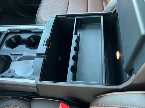 New 2026 Ford F250 King Ranch w/ FX4 Off-Road Package image 29