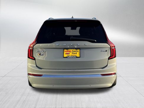 Used 2026 Volvo XC90 B6 Ultra AWD/4WD image 6