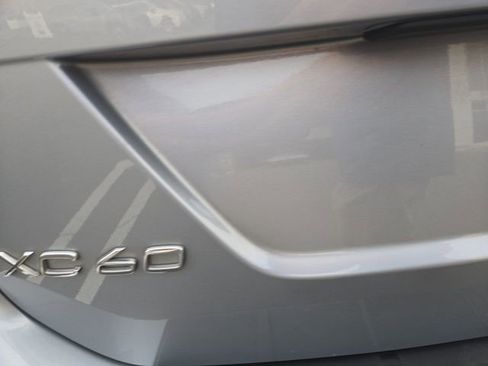 Used 2013 Volvo XC60 3.2 w/ Climate Pkg image 15