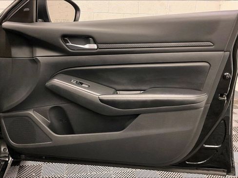 Certified 2024 Nissan Altima 2.5 SV image 19