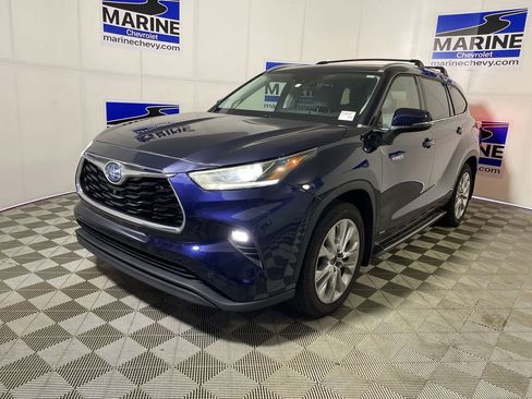 Used 2021 Toyota Highlander Limited AWD/4WD image 14