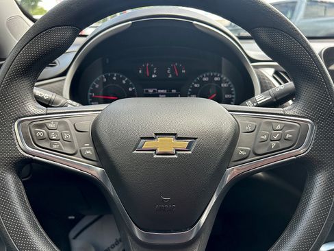 Used 2024 Chevrolet Malibu LT FWD image 15