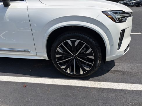 Certified 2026 Volvo XC90 B6 Plus w/ Protection Package Premier AWD/4WD image 13