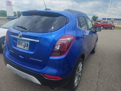 Used 2017 Buick Encore Preferred FWD image 4