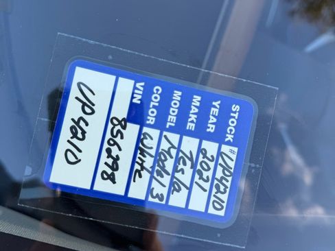 Used 2021 Tesla Model 3 Performance image 10