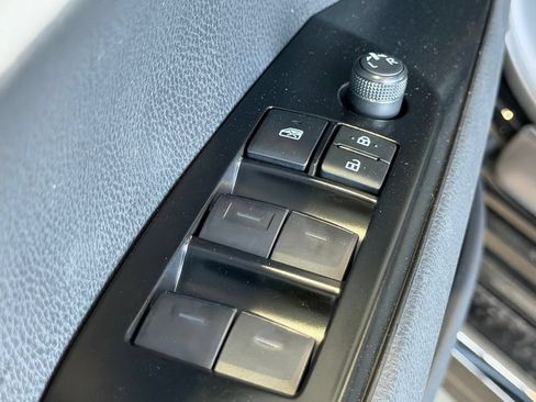 Used 2026 Toyota Camry SE w/ Multimedia Upgrade Package FWD image 16