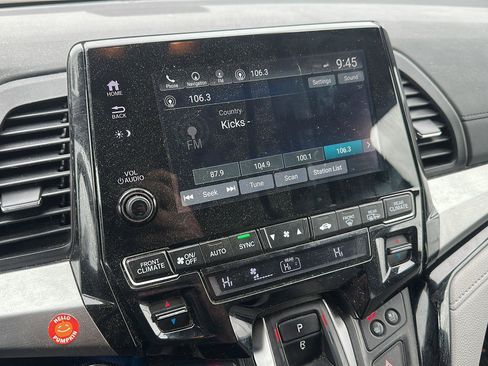 Used 2019 Honda Odyssey Elite image 18