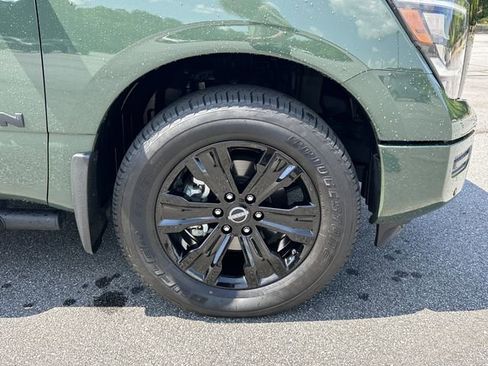 Certified 2024 Nissan Titan SV w/ SV Bronze Edition Package AWD/4WD image 14