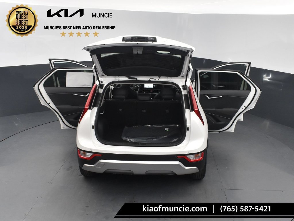 Used 2025 Kia Niro EX FWD image 50