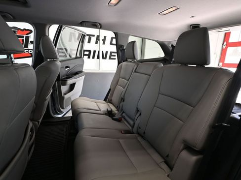 Used 2018 Honda Pilot EX-L image 39