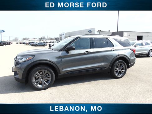 New 2026 Ford Explorer Active w/ Active Comfort Package AWD/4WD image 2