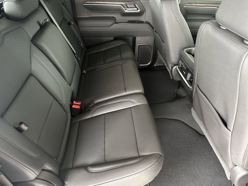 New 2026 GMC Sierra 1500 SLT w/ SLT Premium Plus Package image 35