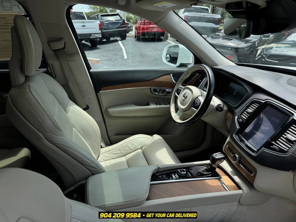 Used 2016 Volvo XC90 T6 Inscription w/ Vision Package AWD/4WD image 40