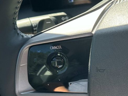 Certified 2025 Nissan Murano SV AWD/4WD image 29